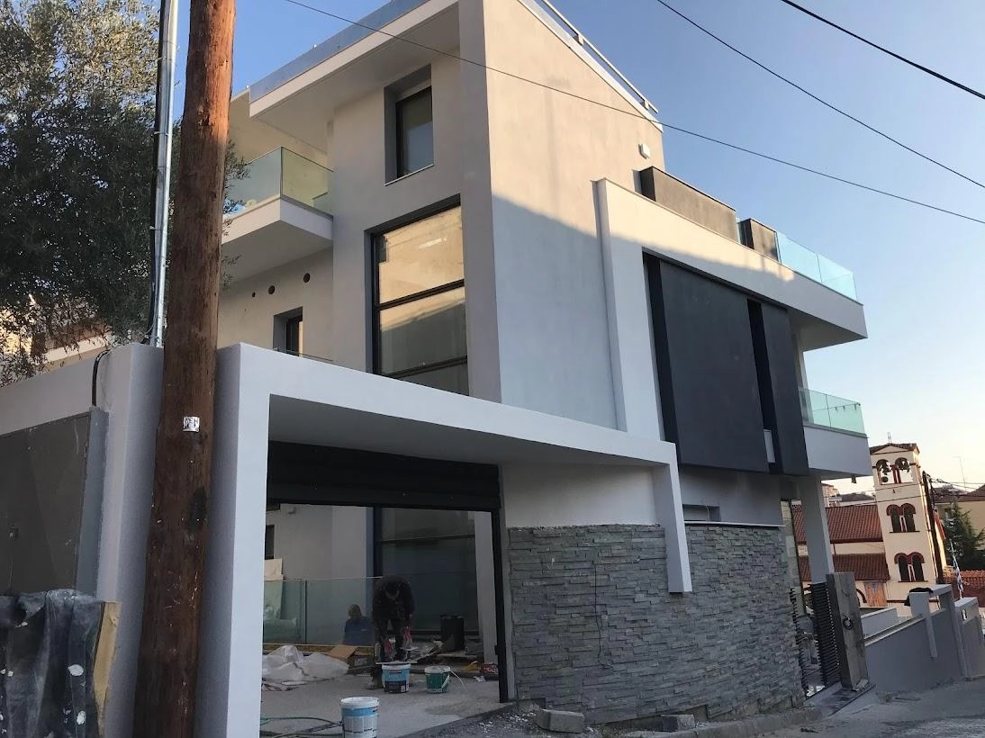 Custom Entrance - Giannitsa, Pella
